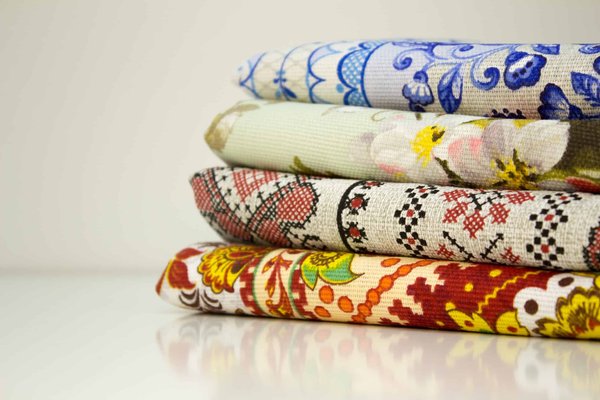 Comment créer son propre tee-shirt personnalisé avec du texte, des images ou des motifs ?